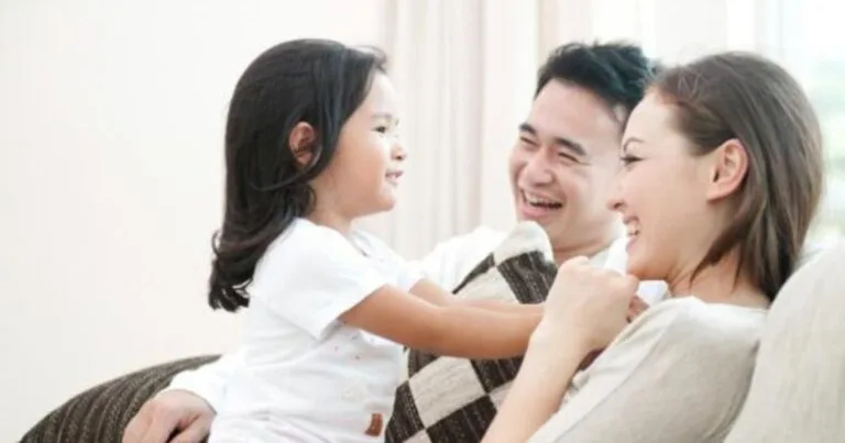 Nak Anak Bijak Emosi? Ini Nota Penting dari Pakar Psikiatri untuk Ibu Bapa! Nak Anak Bijak Emosi? Ini Nota Penting dari Pakar Psikiatri untuk Ibu Bapa!