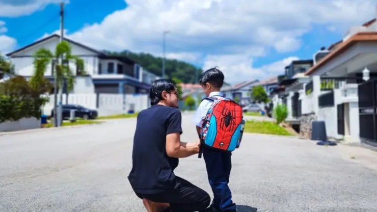 Kalau Anak  Tertinggal Duit, Bekal Makanan, Jangan Susahkan Cikgu, Ini Sebabnya Kena Tahu Kalau Anak  Tertinggal Duit, Bekal Makanan, Jangan Susahkan Cikgu, Ini Sebabnya Kena Tahu