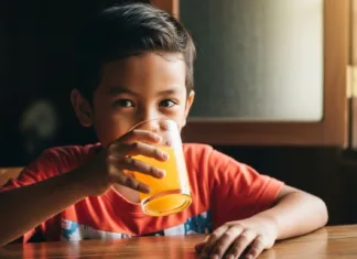 Air Manis Sedap, Tapi Bahaya Kalau Minum Hari-Hari!