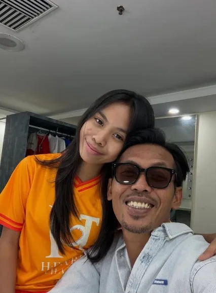 Thalita Shuib Menang Besar RM20,000, Pilih Kongsi Dengan Ayah!