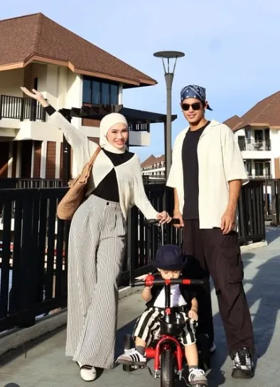 'Chicky', Ceria & Comel! Gaya Juara Adryan Buat Hidup Alif Muhaimin Penuh Warna! 7 'Chicky', Ceria & Comel! Gaya Juara Adryan Buat Hidup Alif Muhaimin Penuh Warna!