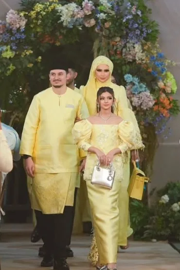 Wow Macam Barbie Doll, Cantiknya Aaisyah Dhia Rana!