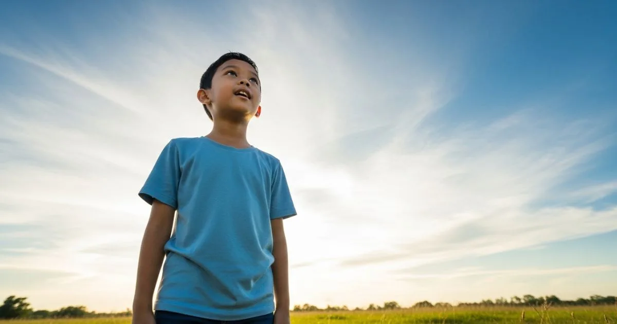 Kenapa Langit Berwarna Biru, Bukan Ungu? 5 Kenapa Langit Berwarna Biru, Bukan Ungu?