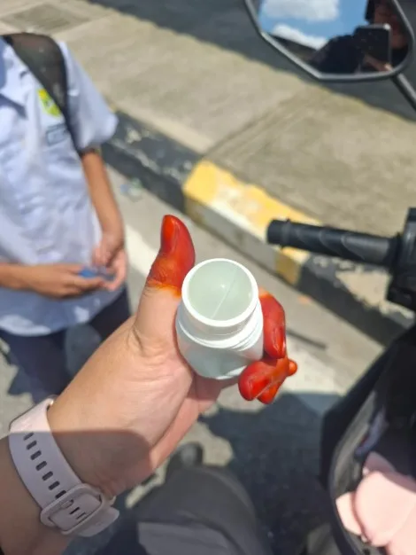 Jajan Pelik Bentuk Deodoran Masih Dijual Depan Sekolah?