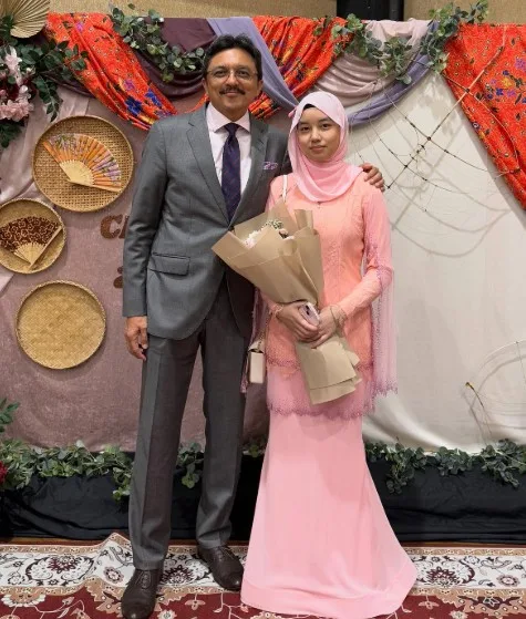 Anak Erra Fazira, Aleesya Terbitkan Buku Pertama! 9 Anak Erra Fazira, Aleesya Terbitkan Buku Pertama!