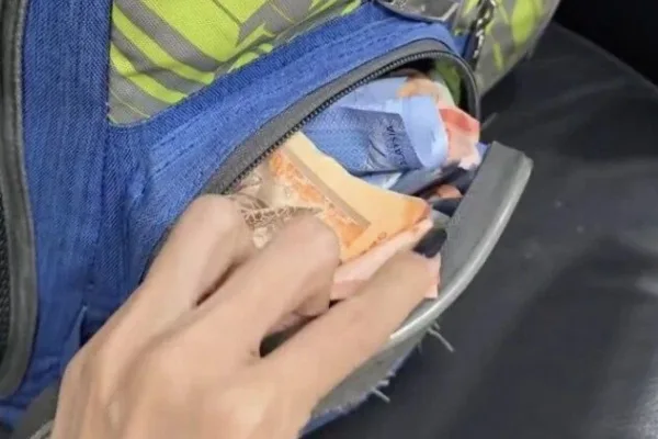 Wow! Simpan RM767 Dalam Beg Sekolah! 5 Wow! Simpan RM767 Dalam Beg Sekolah!