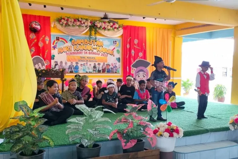 Dikir Barat SK Banggu Menyerlah, Mey Eloo & Kawan-Kawan Dipuji!