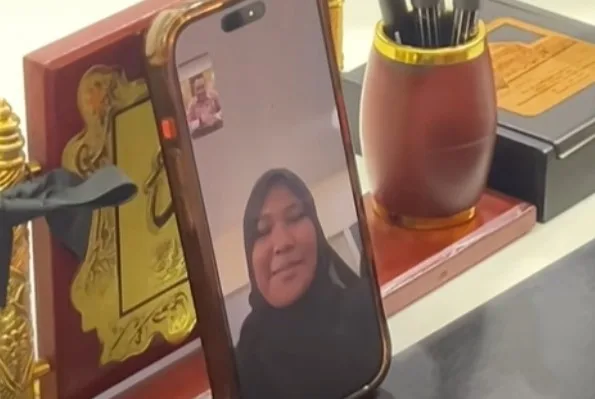 Putri Qisya Berjaya Masuk MRSM, Impian Arwah Ibu Ayah Jadi Nyata! 5 Putri Qisya Berjaya Masuk MRSM, Impian Arwah Ibu Ayah Jadi Nyata!