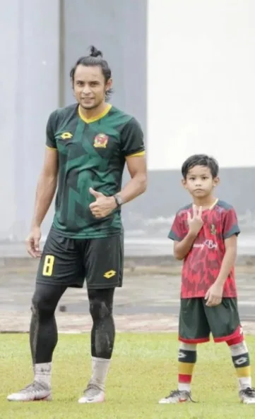 Anak Sulung Zaquan Adha Masuk Akademi Mokhtar Dahari, Wow Hebat!