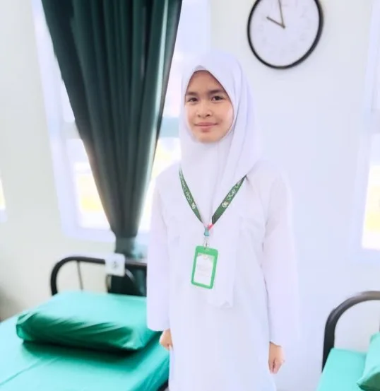 Dr Sheikh Muszaphar Sebak Lepaskan Anak Ke Asrama, Tapi Tetap Bangga!